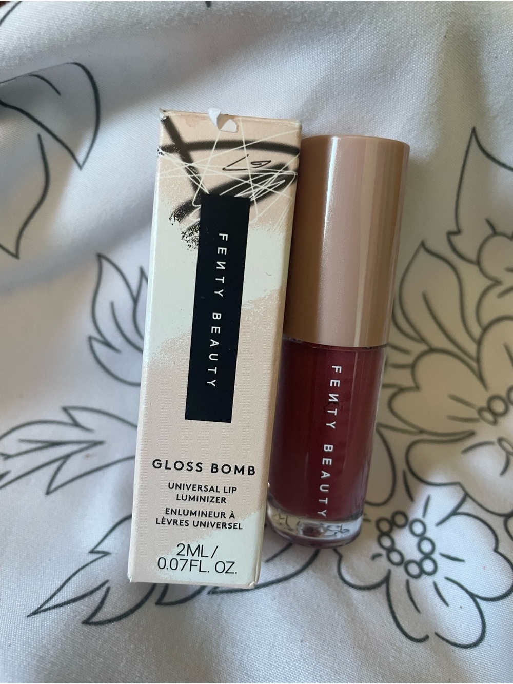 Fenty Beauty Gloss Bomb Lip Luminizer - Riri